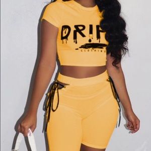 🔥Brand NEW Womens 2 piece outfit. Show your bold style with “Drip”. 🤩
